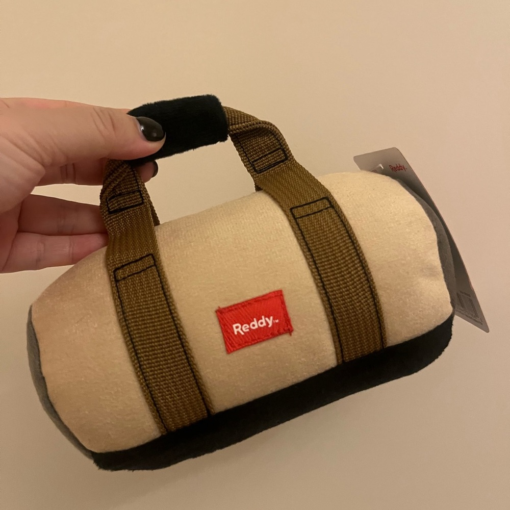 Reddy dog pet toy plush New w tags! Cute dog toy